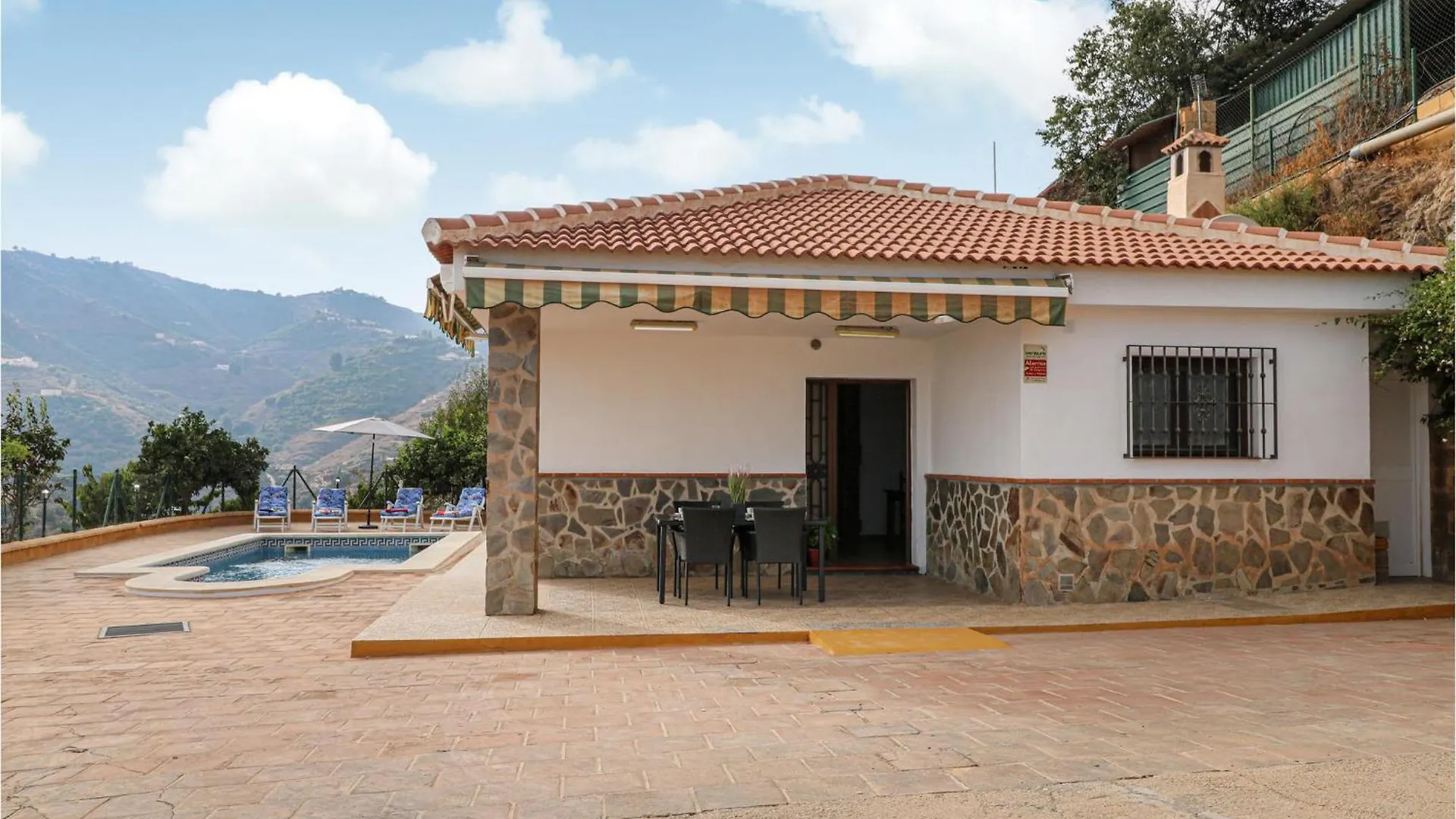 Cozy Home In Torrox With House A Mountain View